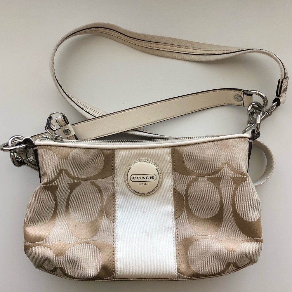 Vintage Coach Handbag / Crossbody Purse